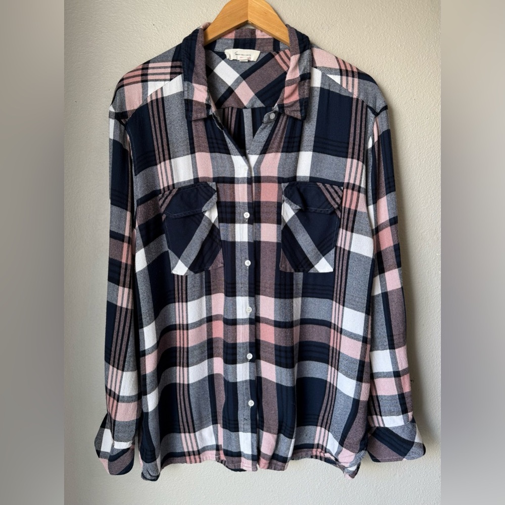 Two By Vince Camuto Soft Button Up Blue And Pink Flannel Shirt Womens Size XL